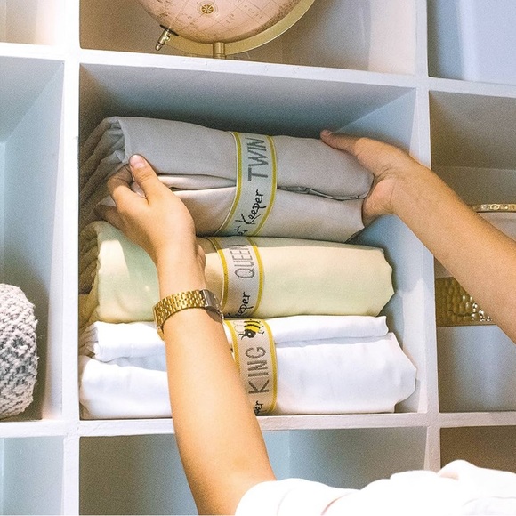 Sleeper Bale Elastic Bands Sheets Towels Storage Organization FULL Set OF 2 - Picture 4 of 4